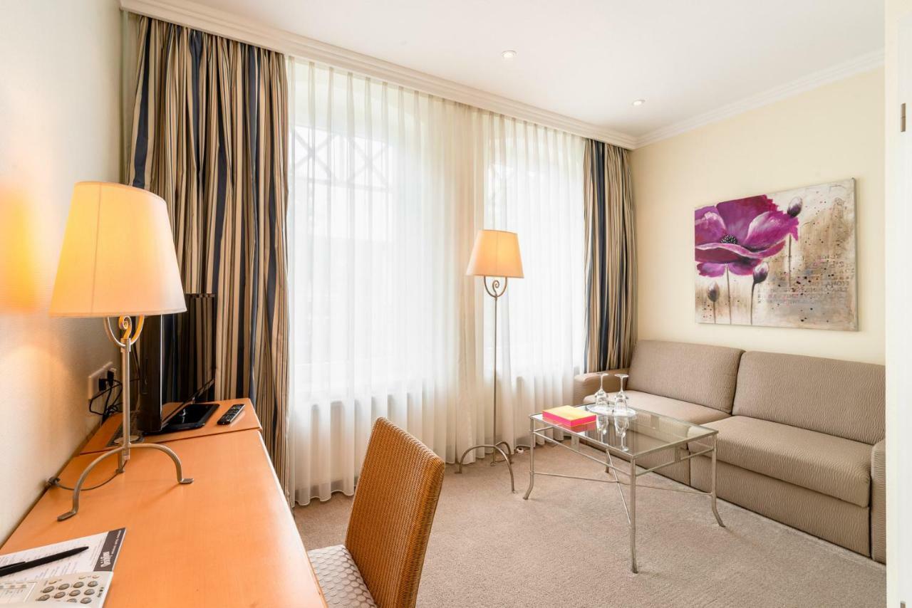 Thomas Hotel Spa & Lifestyle Хузум Екстериор снимка