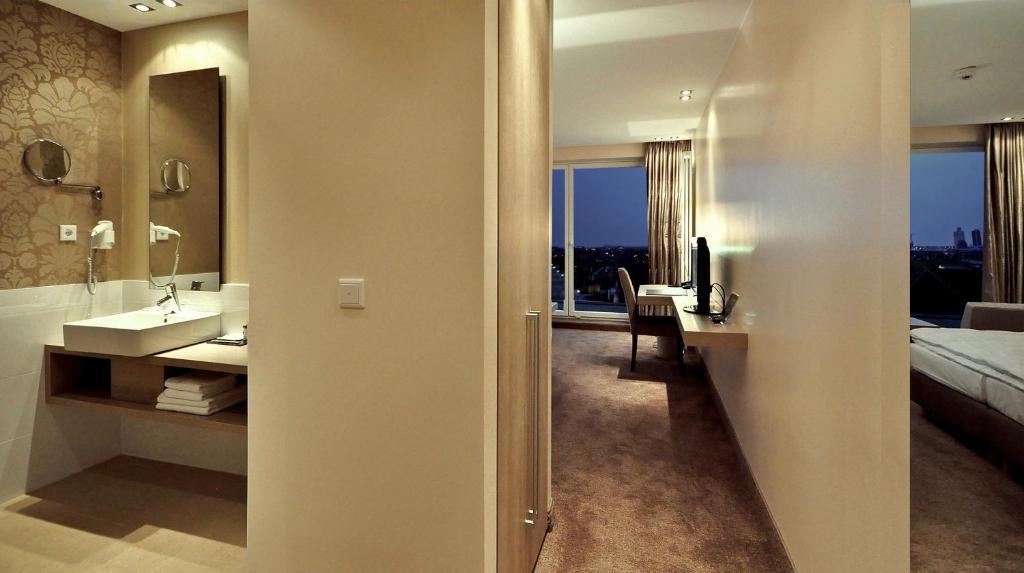 Thomas Hotel Spa & Lifestyle Хузум Стая снимка