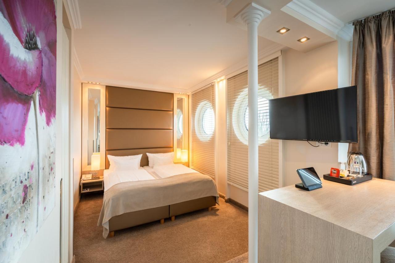 Thomas Hotel Spa & Lifestyle Хузум Екстериор снимка