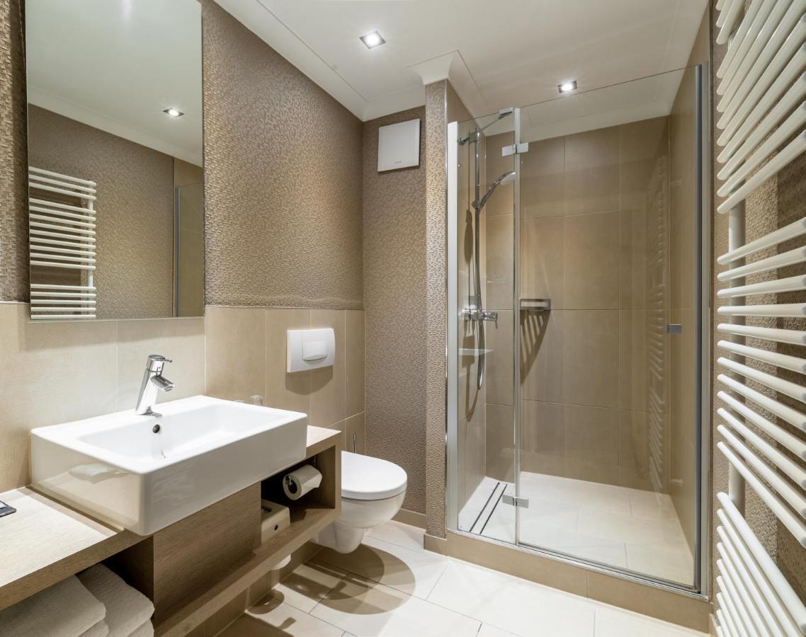 Thomas Hotel Spa & Lifestyle Хузум Екстериор снимка